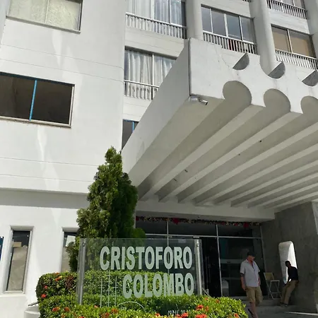 Ferienwohnung Aparta Estudio Edificio Cristoforo Colombo